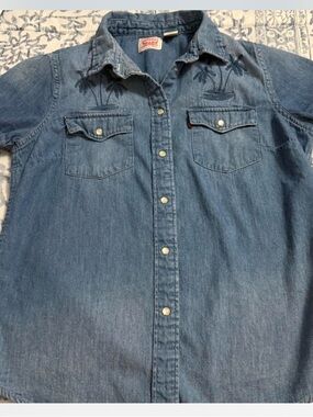 Vintage Levi's Embroidered Palm Denim Shirt